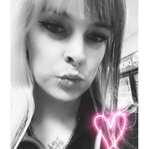 Meet your Posher, Cara